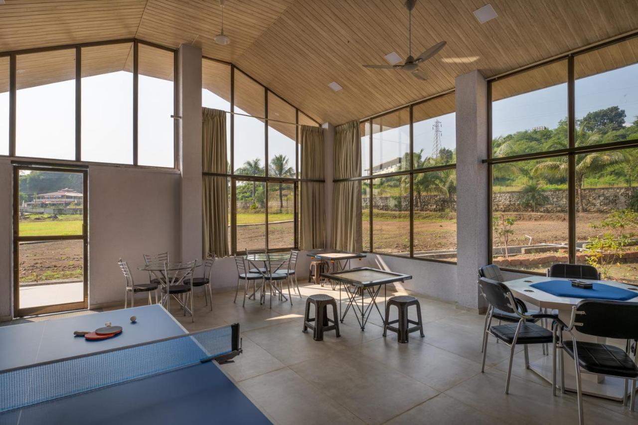 Hillrock Resort & Villas, Neral-Карджат Екстериор снимка