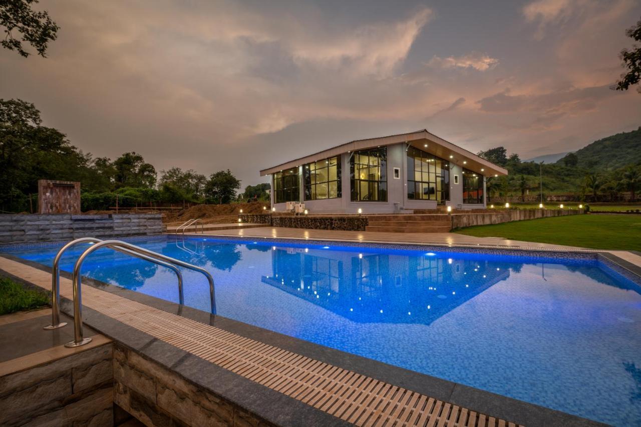 Hillrock Resort & Villas, Neral-Карджат Екстериор снимка