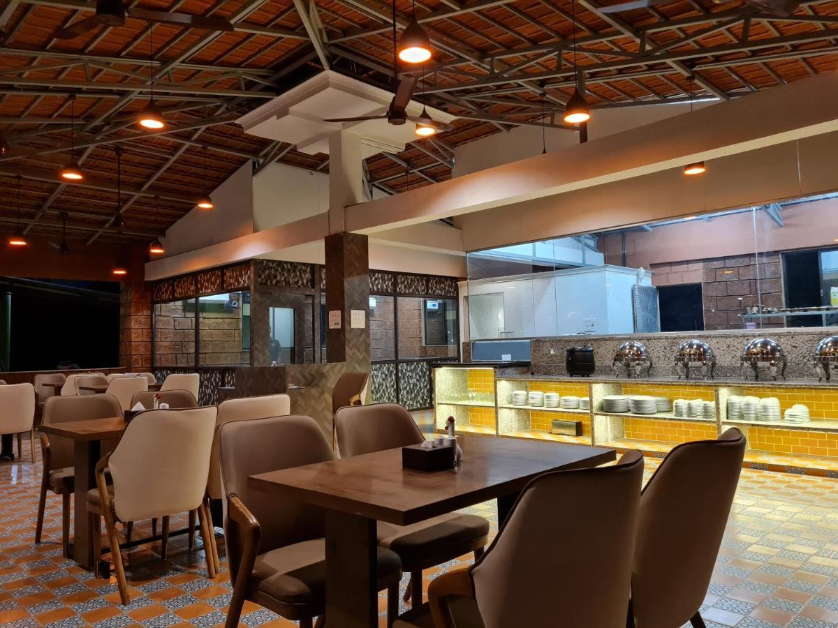 Hillrock Resort & Villas, Neral-Карджат Екстериор снимка